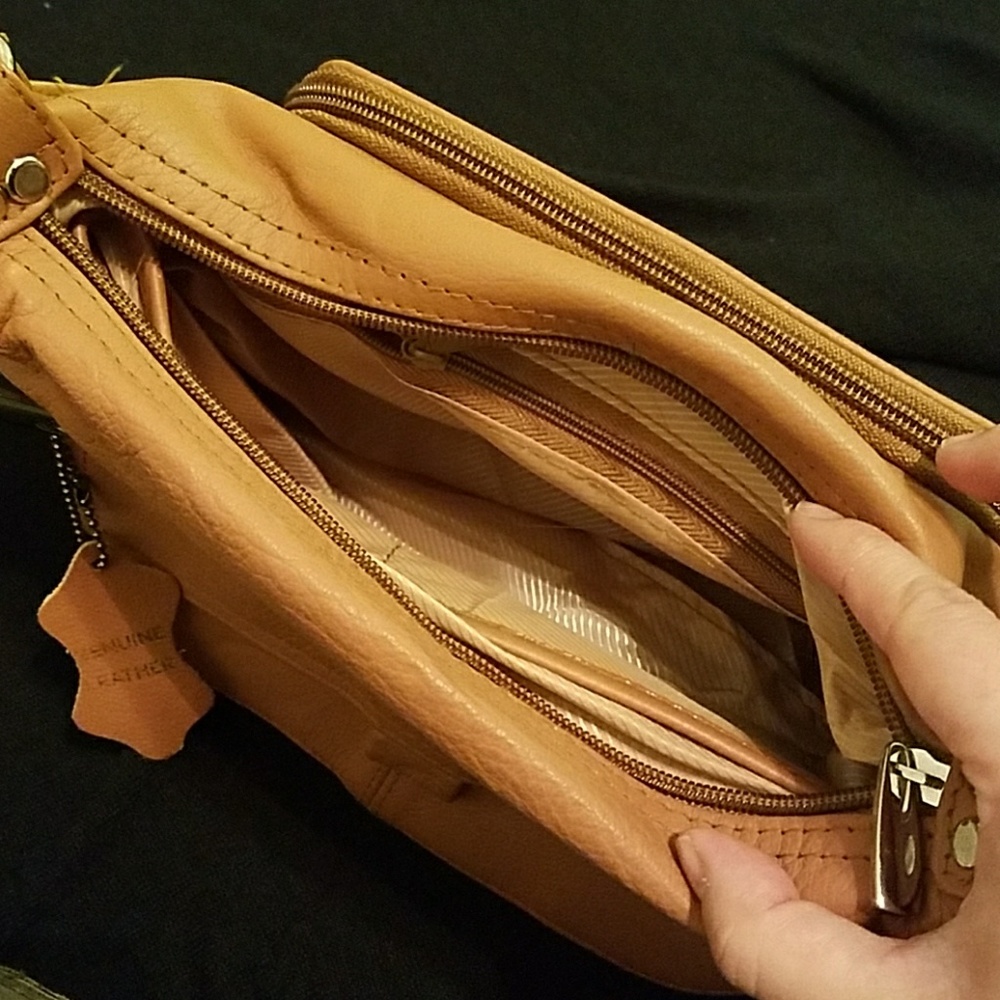 Genuine Leather Tan Purse - Picture 4 of 6